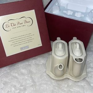 NIB  restoration hardware tea for two teapot gift set